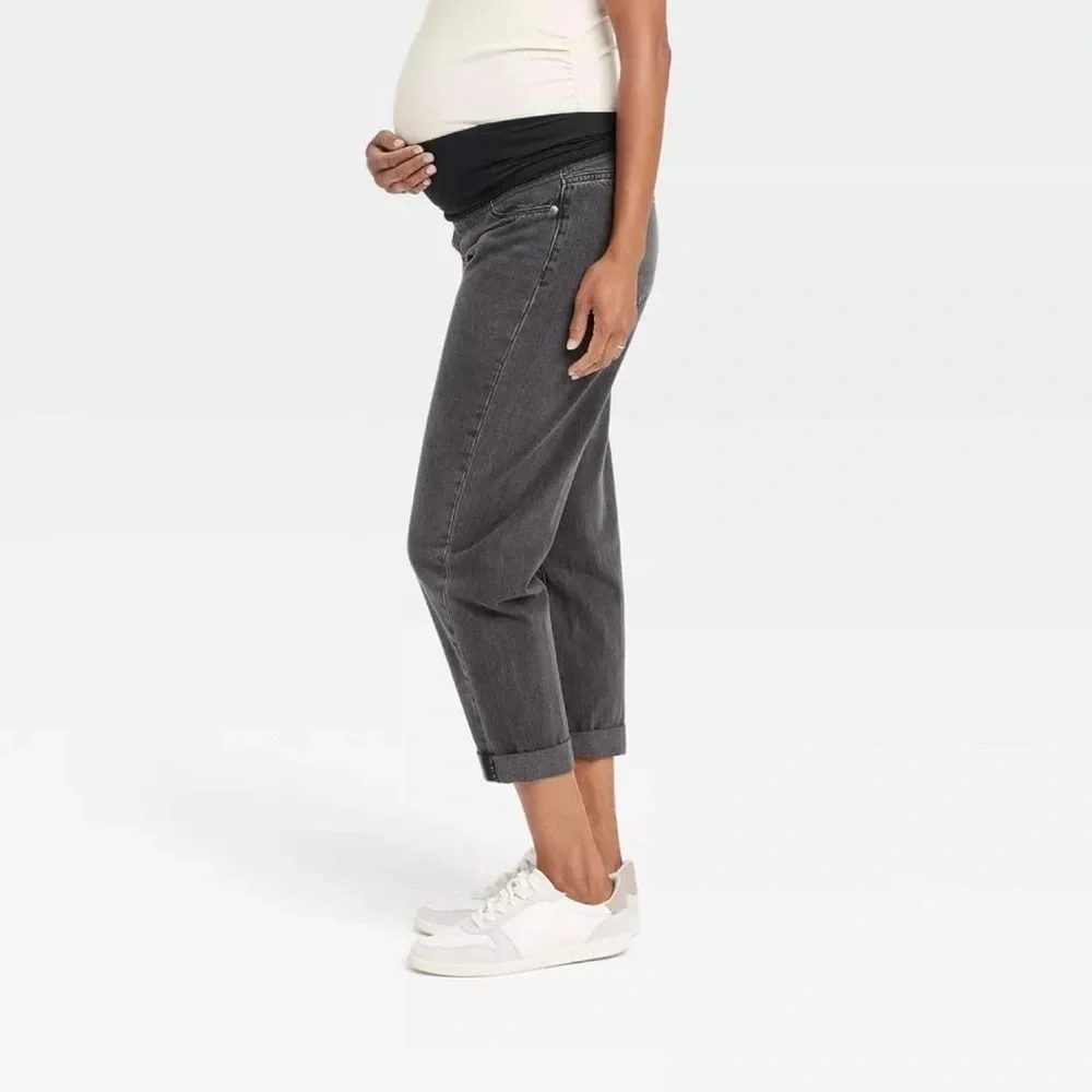 ISABEL MATERNITY by Ingrid & Isabel Over Belly Boyfriend Maternity Jeans Black - Picture 3 of 5